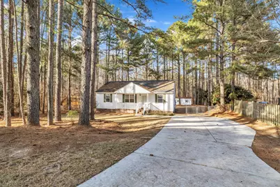 129 Hammerstone Drive, Fuquay Varina, NC 27526 - Photo 5