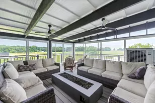 474 E Barefoot Rd, Newton Grove, NC 28366 - Photo 53