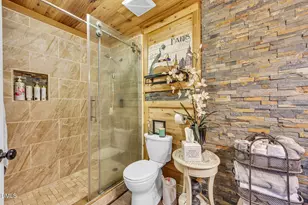 633 Lilac Ln, Vass, NC 28394 - Photo 17