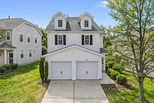 2021 Remington Oaks Cir, Cary, NC 27519 - Photo 1