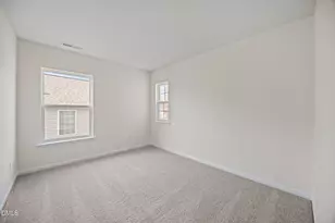 2021 Remington Oaks Cir, Cary, NC 27519 - Photo 31