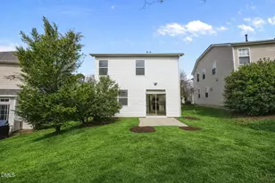 2021 Remington Oaks Cir, Cary, NC 27519 - Photo 37