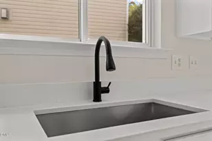 2021 Remington Oaks Cir, Cary, NC 27519 - Photo 19