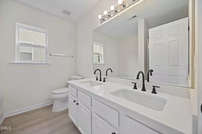 2021 Remington Oaks Circle, Cary, NC 27519 - Photo 25