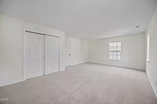 2021 Remington Oaks Cir, Cary, NC 27519 - Photo 29