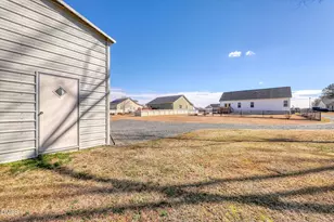 186 Southern Pl, Lillington, NC 27546 - Photo 35