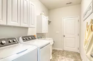 186 Southern Pl, Lillington, NC 27546 - Photo 25