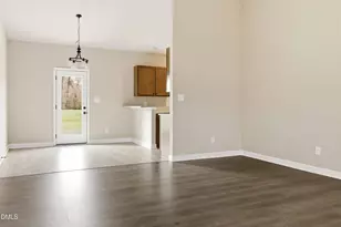 404 S Eastwood Dr, Benson, NC 27504 - Photo 13