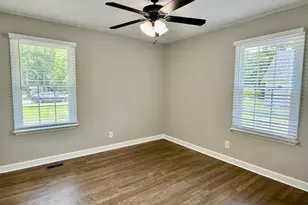 103 Crescent Dr, Princeton, NC 27569 - Photo 9