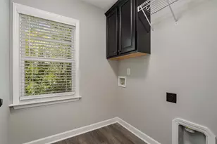 407 E 3rd St, Princeton, NC 27569 - Photo 15