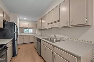 206 Ridge Trail, Chapel Hill, NC 27516 - Photo 5