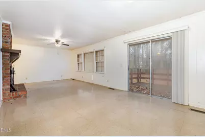 215 E Franklin Street, Spring Hope, NC 27882 - Photo 7