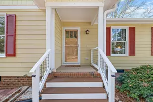 514 Holtz Ln, Cary, NC 27511 - Photo 3