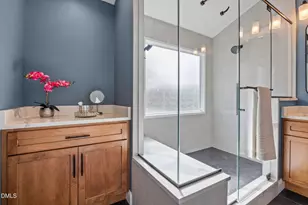 9301 Naples Ct, Raleigh, NC 27617 - Photo 25