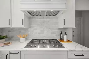 9301 Naples Ct, Raleigh, NC 27617 - Photo 9