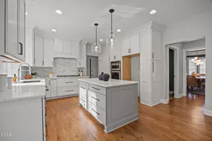 9301 Naples Ct, Raleigh, NC 27617 - Photo 7