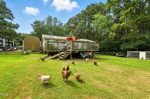 212 Hemlock Dr, Durham, NC 27705 - Photo 21