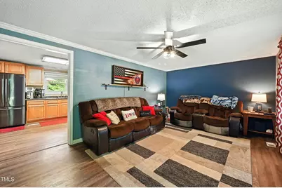 212 Hemlock Drive, Durham, NC 27705 - Photo 5