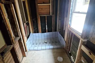 613 Avon Ave, Burlington, NC 27215 - Photo 21