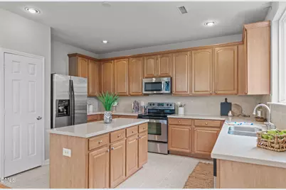 4033 Remington Oaks Circle, Cary, NC 27519 - Photo 17