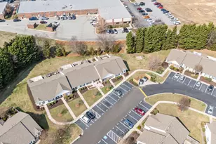 305 Bowen Lake Dr, Kernersville, NC 27284 - Photo 33