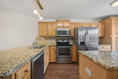 305 Bowen Lake Drive, Kernersville, NC 27284 - Photo 5