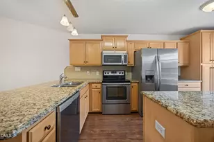 305 Bowen Lake Dr, Kernersville, NC 27284 - Photo 5