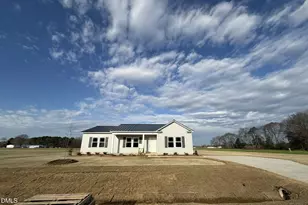 189 Jacobs Rdg Dr, Four Oaks, NC 27524 - Photo 1