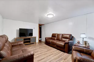 930 Old Halifax Rd, Zebulon, NC 27597 - Photo 5