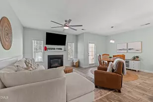 105 Beaconwood Ln, Holly Springs, NC 27540 - Photo 21