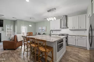 105 Beaconwood Ln, Holly Springs, NC 27540 - Photo 11