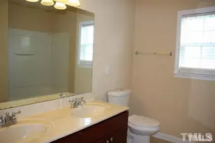 2023 Remington Oaks Cir, Cary, NC 27519 - Photo 17