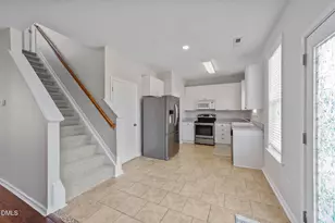 296 Stansbury Ln, Clayton, NC 27527 - Photo 9