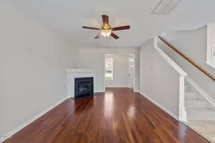 296 Stansbury Ln, Clayton, NC 27527 - Photo 7