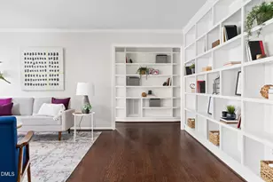 10 Lark Cir, Chapel Hill, NC 27517 - Photo 21