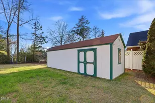 133 Crescent St, Pine Level, NC 27569 - Photo 7