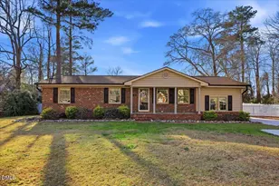 133 Crescent St, Pine Level, NC 27569 - Photo 1