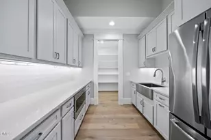 3210 Churchill Rd, Raleigh, NC 27607 - Photo 29