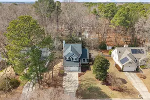 5240 Fairmead Cir, Raleigh, NC 27613 - Photo 17