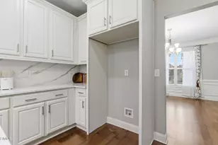 5016 Trembath Ln, Cary, NC 27519 - Photo 15