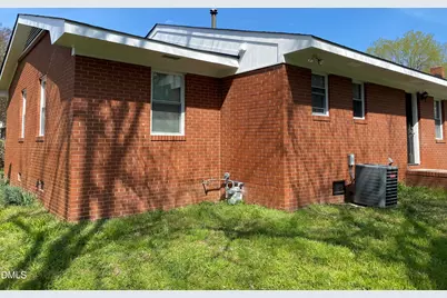 411 W Club Boulevard, Durham, NC 27704 - Photo 5