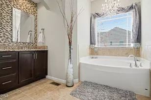 2051 Tanners Mill Dr, Durham, NC 27703 - Photo 15