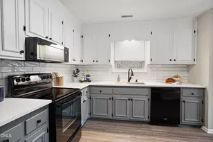 115 Clancy Cir, Cary, NC 27511 - Photo 23