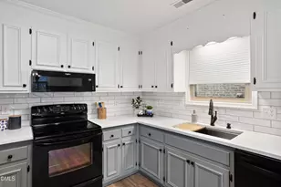 115 Clancy Cir, Cary, NC 27511 - Photo 19