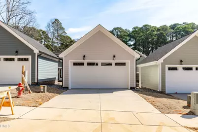 724 Powell Drive, Raleigh, NC 27606 - Photo 35