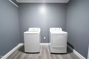 1249 Oakridge Ave, Henderson, NC 27536 - Photo 7