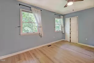 125 Mallard Ct, Chapel Hill, NC 27517 - Photo 17