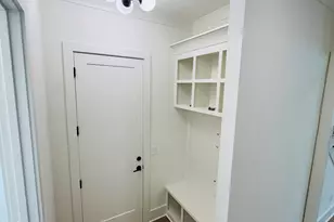 2806 Pathway Dr, Chapel Hill, NC 27516 - Photo 15