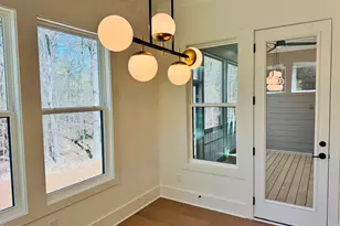 2806 Pathway Dr, Chapel Hill, NC 27516 - Photo 5