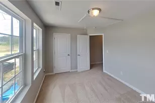 508 Directive Dr, Hope Mills, NC 28348 - Photo 9